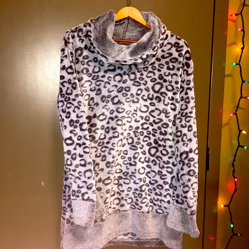 SOLD TRADE✨Anne Klein sweater
